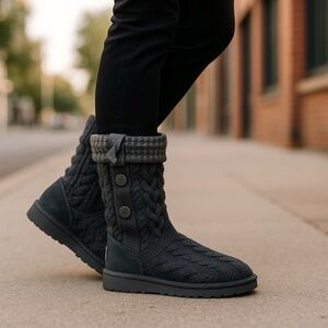 Ugg | Leland Cable Knit Fold Over Boots | Black | 6